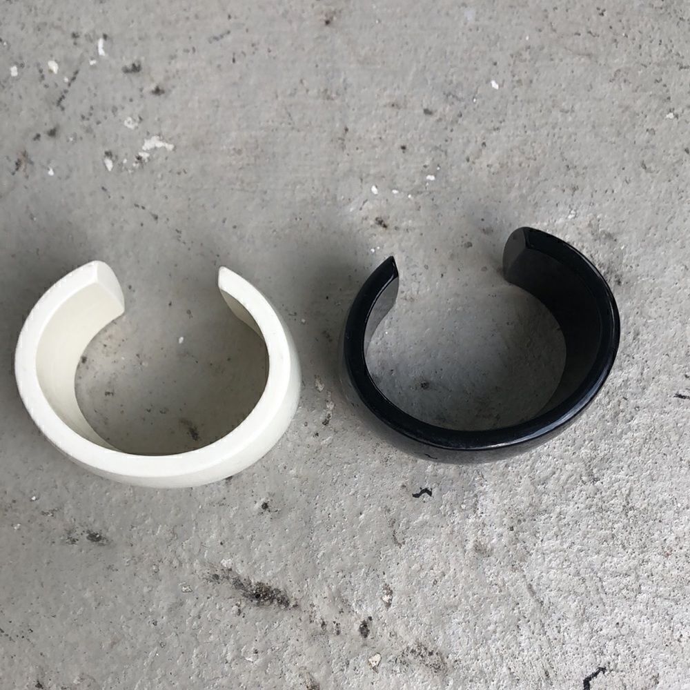 Two  Acrylic Bracelets. - Picture 2 of 4